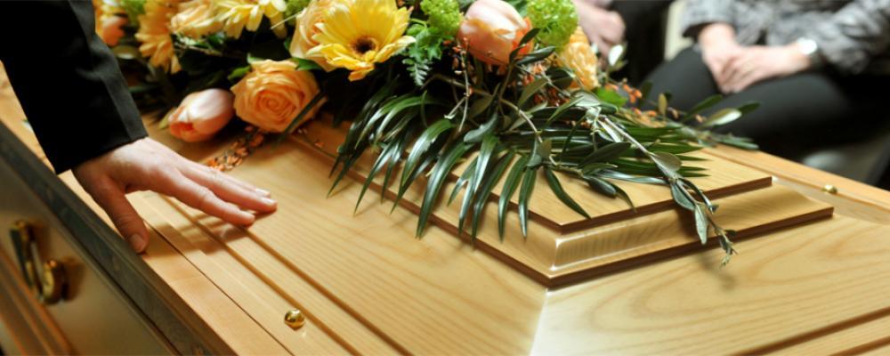 Kirchenaustritt Beerdigung und Bestattung